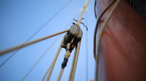 Pulley rigging rope sails boat Vidéo 52547320