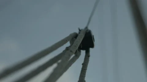 Pulley in the wind Video stock 146491301