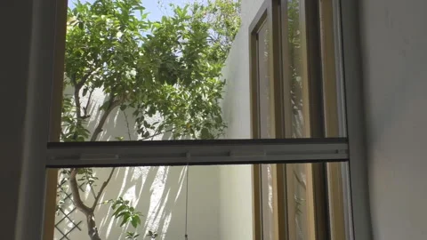 Pulling down door mosquito net Vidéo 148249776