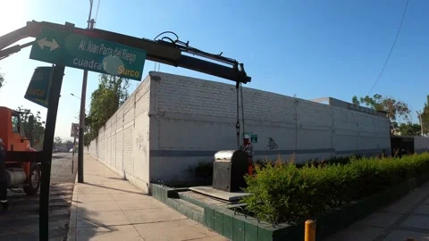 Pulling out a buried garbage container with a truck Video stock 148796102