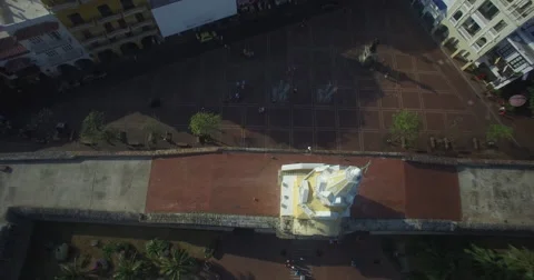 Pulling over the Clock Tower Video stock 61389214