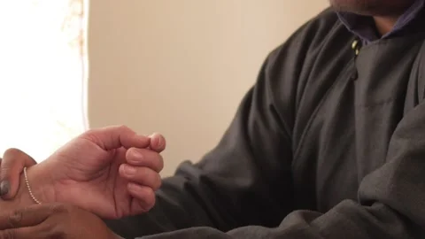 Pulse diagnosis Stock Footage 130230912