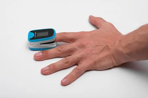 Pulse oximeter 스톡 사진