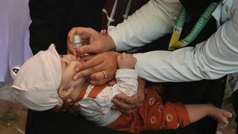 Pulse polio immunization campaign begins in Jammu and Kashmir, Srinagar, India - Stock Photos