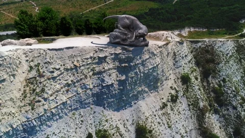 Puma Sculpture 库存影片 105018196