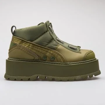 Puma Sneaker Boot Zip cypress green sneaker Stock Photos