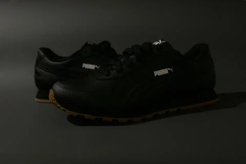 Puma sneakers Stockfoto's