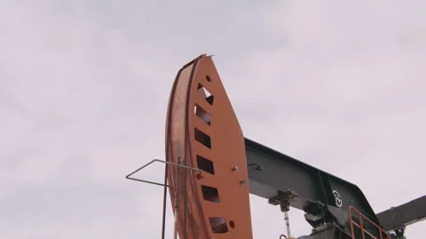 Pump jack Stock Footage 270996850