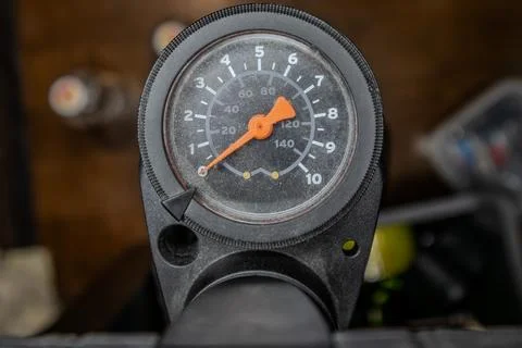 Pump pressure gauge scale, speedometer	 Foto stock