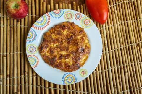Pumpkin, halloumi  chilli omelette Fotos de archivo