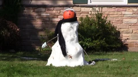 Pumpkin snowman Stock Footage 8948037