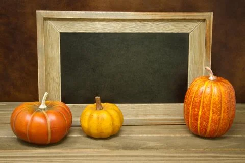 Pumpkins with Empty Chalk Board 스톡 사진