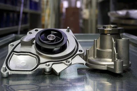 The pumps of the engine cooling system of a modern car. Stock-Fotos