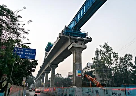 Pune, India metro work in progress on the backdrop of beautiful early morning Foto stock