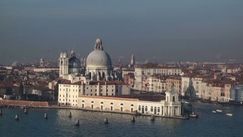 Punta della Dogana 01 스톡 동영상 100511303
