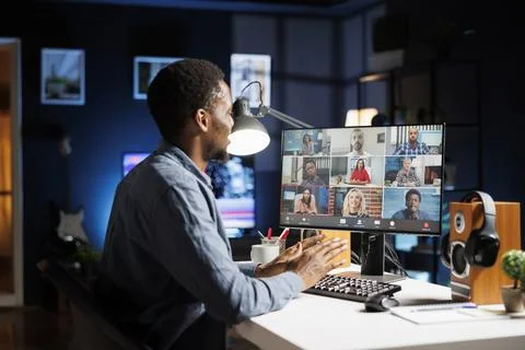 Pupil registered in virtual distance learning course an instructor 스톡 사진