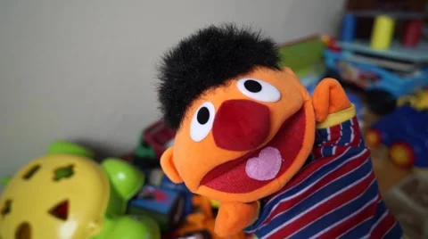 Puppet Bert and Ernie 스톡 동영상 65494216