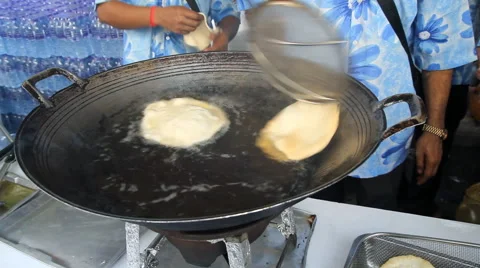 Puri / Poori, India fried bread Stock-Footage 67553558