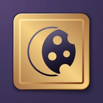 Purple Eclipse of the sun icon isolated on purple background. Total sonar Ilustração Stock