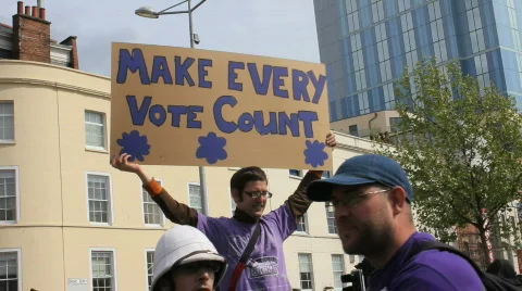 Purple protest 8 Vidéo 713660