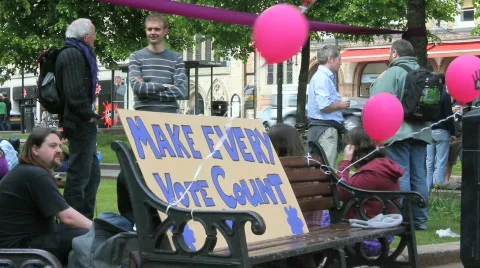 Purple protest 9 Vidéo 713694