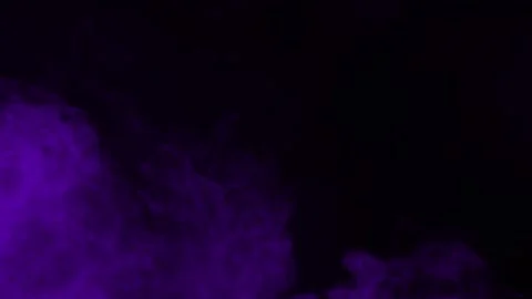 Purple smoke rolling in overlay effect 스톡 동영상 331076087