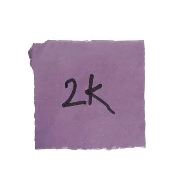Purple square sticky note with handwritten 2k text isolated on transparent .. Stock Photos