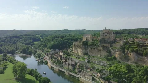 Push in aerial shot of Beynac-et-Cazenac 4K 60fps Stock Footage 203848621