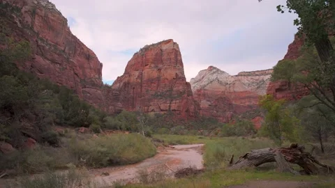 Push-in on Angels Landing Stock Footage 224220613