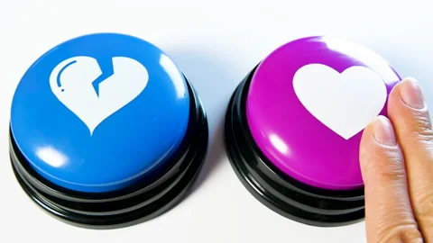 Push dislike, like button, social media. Choosing heart or broken heart reaction Stock Footage 142068345