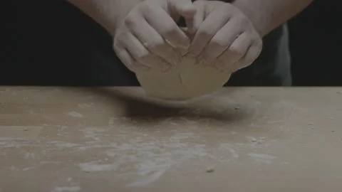 Push in on dough being mixed and kneaded Vídeos de archivo 149115242