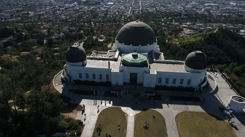 Push Into Griffeth Obsurvitory Left to Right drone shot Stock Footage 112108447