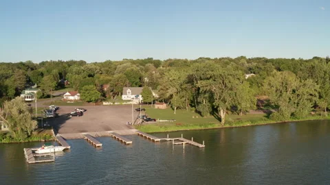 Push in to lakeside docks in upstate new york Stock Footage 140100700