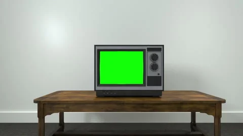 Push in to old TV with greenscreen keyable image Stock Footage 151562168