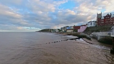 Push in shot towards the seafront and beach in the seaside town of Cromer Video stock 255531338