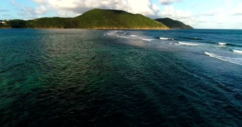 Push towards island Stock Footage 220540472