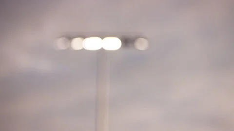 Pushing focus onto a light post Stock Footage 103867173