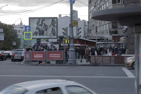 Pushkin square in Central Moscow, metro Tverskaya (zeitraffer) Stock Footage 44345160