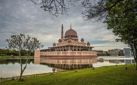 Putrajaya Mosque Stock Photos