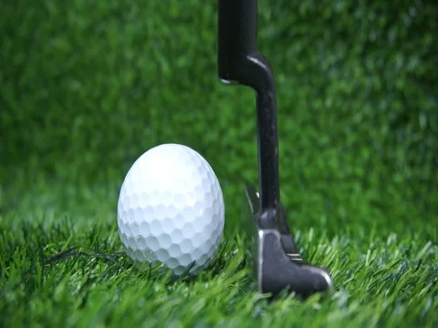Putting a golf ball Stock Footage 105047817