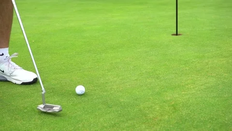 Putting into hole 스톡 동영상 163275750