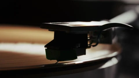 Putting up a record extreme close-up Stock Footage 285561805