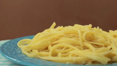Putting tomato sauce on spaghetti Video stock 73967054
