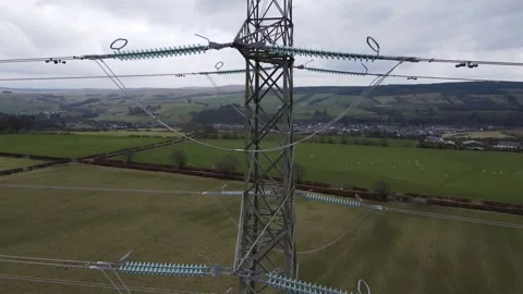 Pylon descending footage Stock Footage 337000064