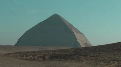 Pyramid, bent pyramid, Dashur, Egypt Video stock 7734479