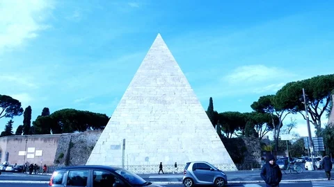 Pyramid of Cestius, Rome Stock Footage 83179520