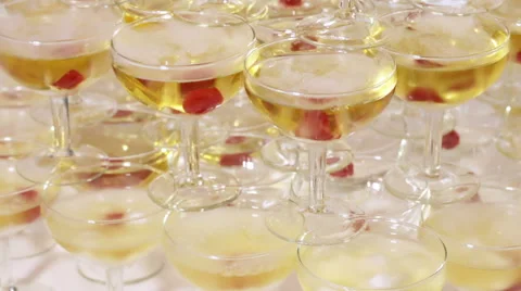 Pyramid of champagne 스톡 동영상 43132701