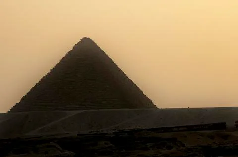 The Pyramid of Khafre at the sunset Foto stock