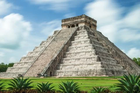 Pyramid of Kukulcan Stock Photos