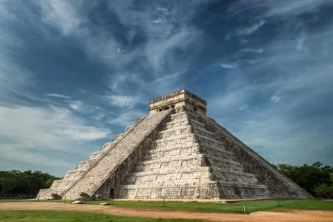 Pyramid of Kukulcan Stock Photos